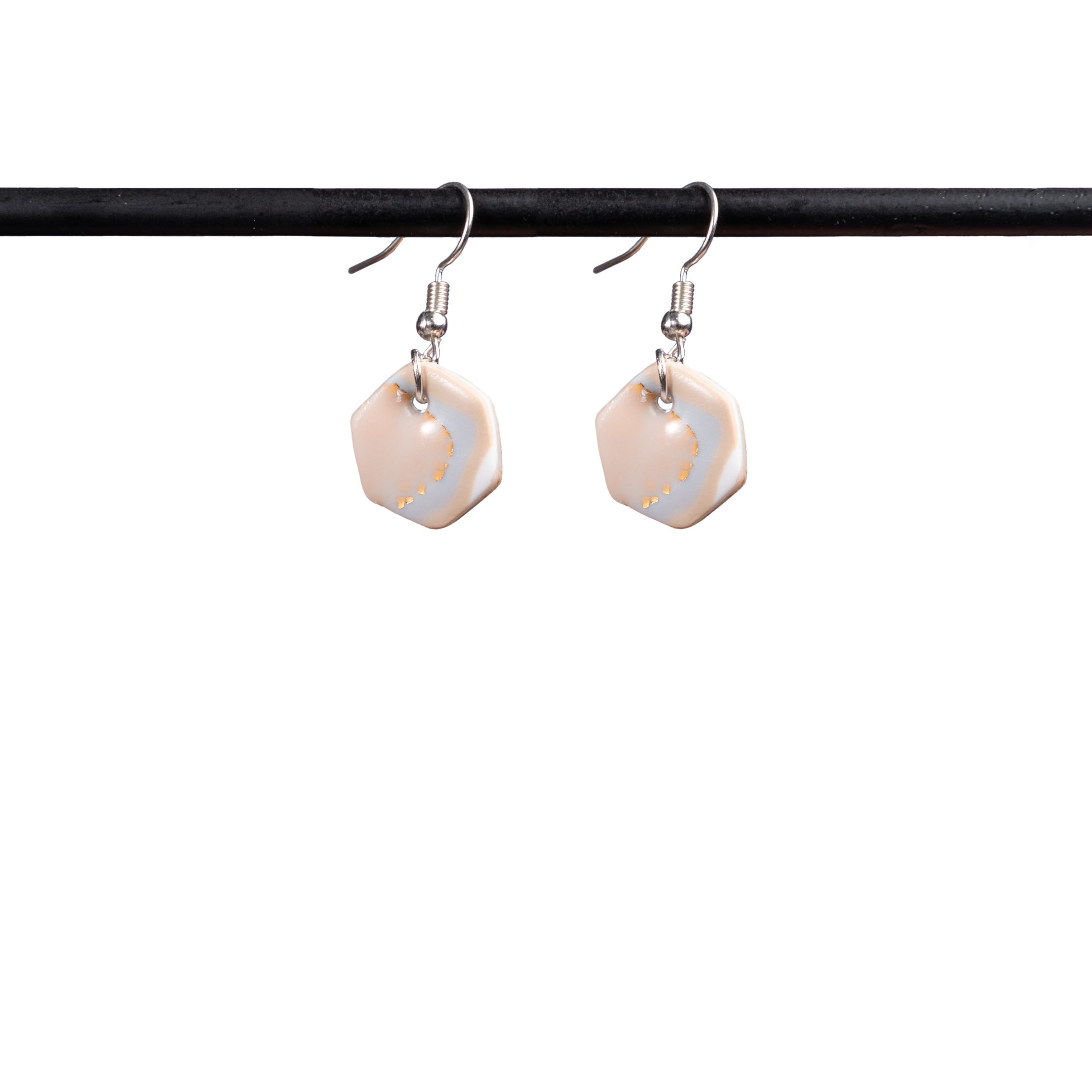 White and Gold Marbling hexagonales