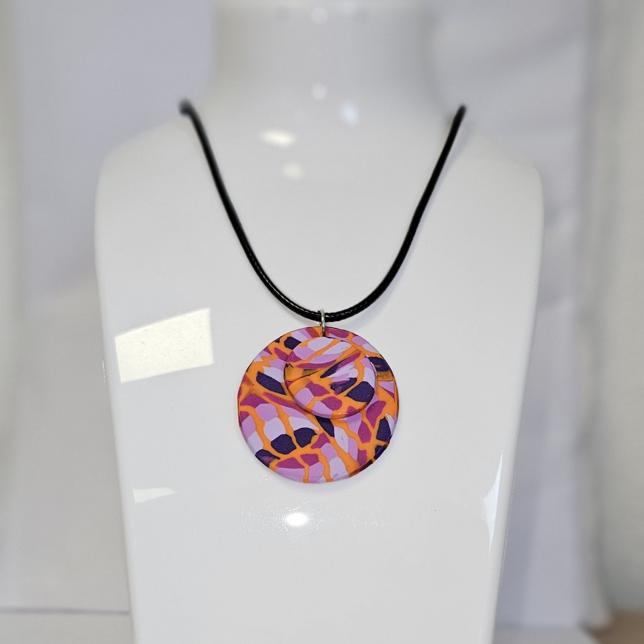 Collier marbrure violet 2 ronds