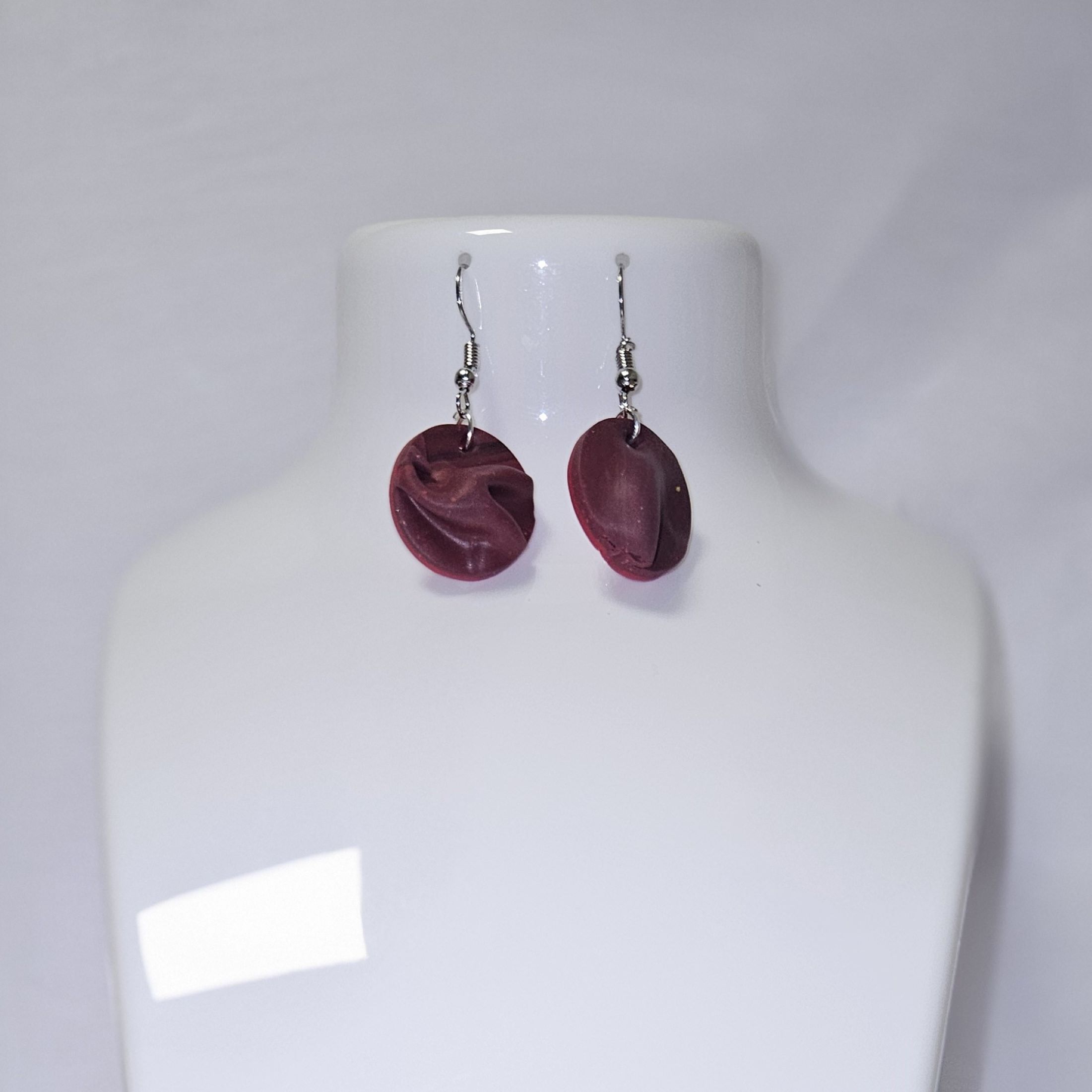 Boucles d'oreilles small dark red round wave