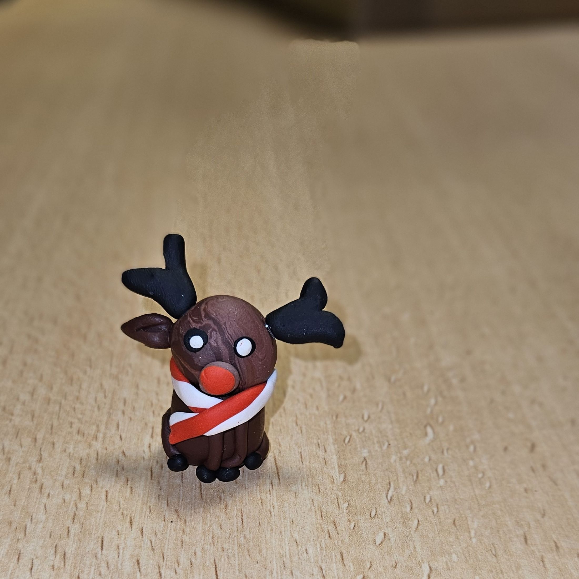 Figurine renne marbré